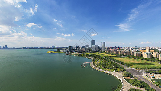 城市白天苏州工业园区地标建筑东方之门背景