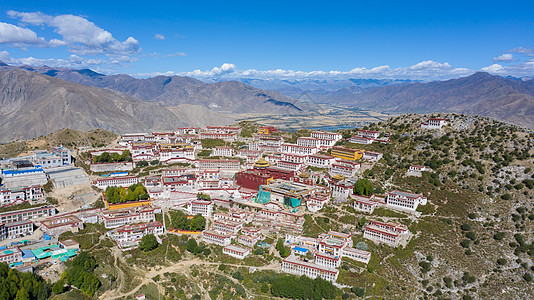西藏拉萨甘丹寺背景