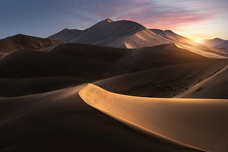 巴丹吉林沙漠风光高清图片