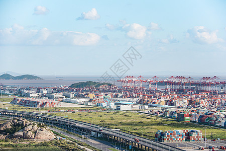 公路交通洋山深水港进出口背景