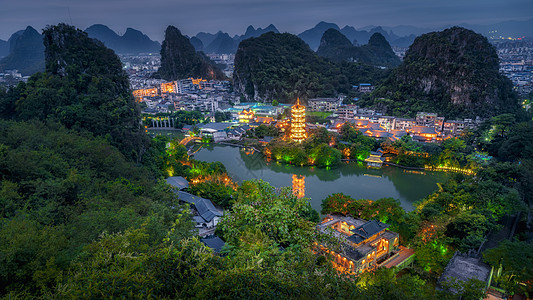 广西桂林二江四湖木龙湖夜景图片