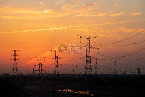 夕阳落日晚霞高压电网图片