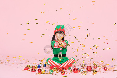 可爱小女孩cos装扮圣诞节庆祝背景图片