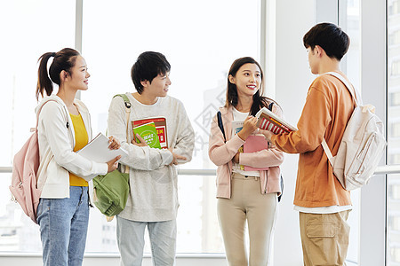 考研学子青年男女学习形象图片