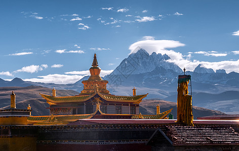 甘孜州著名的萨迦派（花教）塔公寺寺庙背景图片