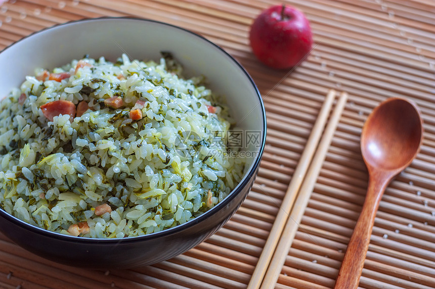 麻油菜饭图片