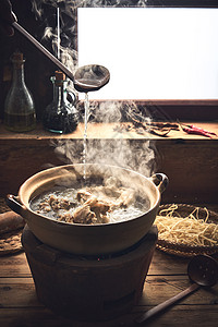 清炖羊排羊肉汤的素材高清图片