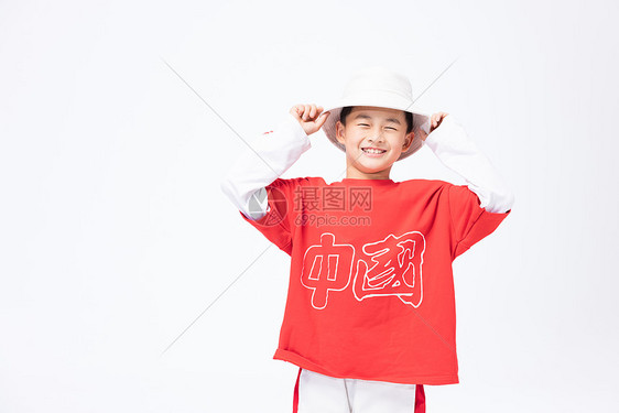 穿红色服装跳街舞的儿童阳光形象图片