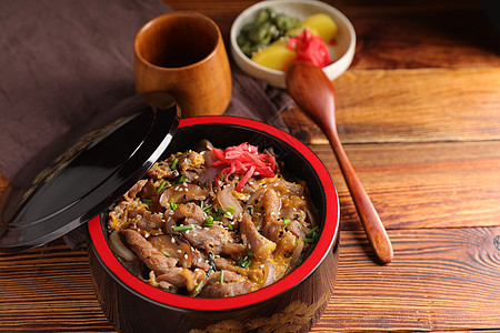 青椒肉丝盖浇饭日本牛丼饭背景