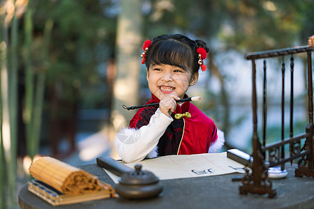 公园美宅毛笔字中国风小女孩公园里写书法毛笔字背景