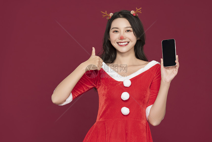甜美女性cos圣诞麋鹿妆展示手机图片