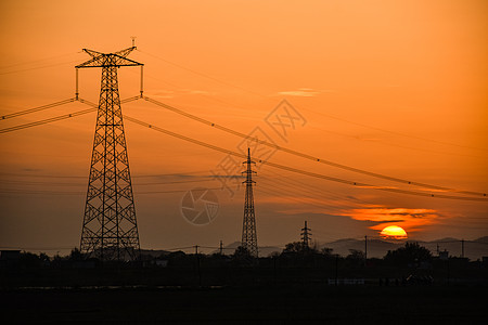 夕阳剪影电线杆剪影高清图片