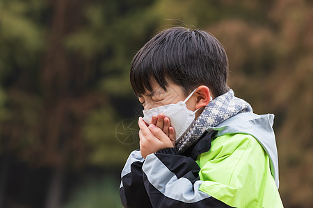 儿童生病秋冬儿童户外戴口罩流感咳嗽背景