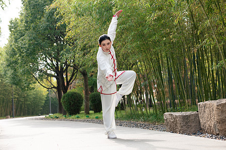 亚戈赛后：整场比赛都很困难，坚持到最后用一场胜利结束今年联赛