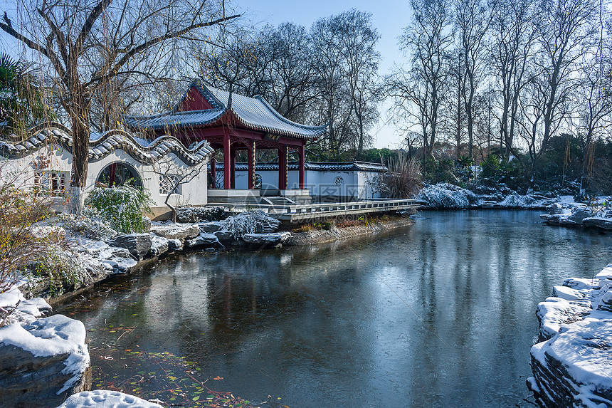 南京明孝陵红楼艺文苑雪景图片