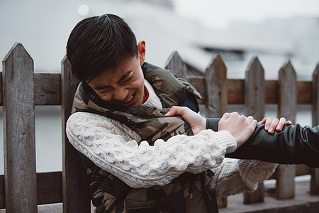 中国青少年青少年校园暴力安全教育背景