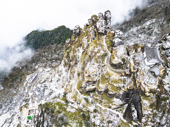 航拍贵州梵净山雪景图片