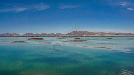 青海大柴旦翡翠湖风光图片