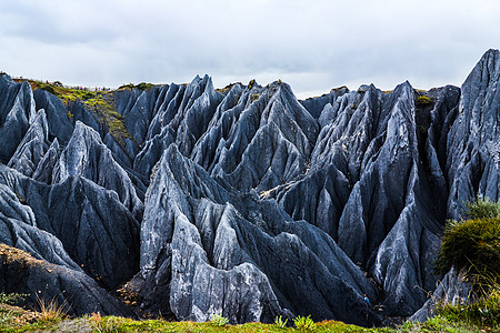 高山云雾八美镇墨石公园背景