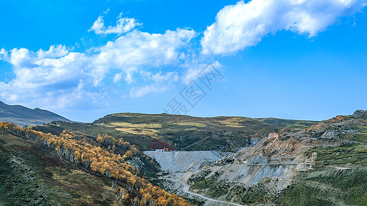 内蒙古矿山秋季景观高清图片