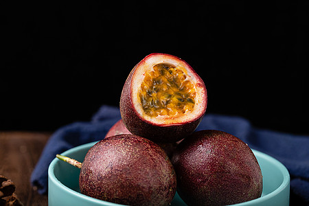 紫禁之巅热带水果百香果美食摄影图片背景