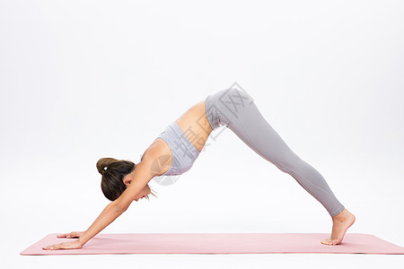 女性臀桥瑜伽锻炼瘦身图片