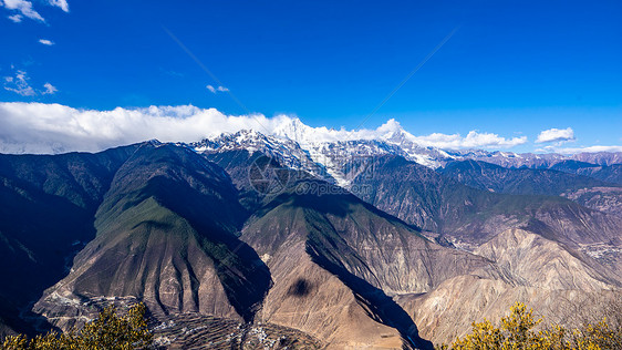 云南迪庆梅里雪山山峰真容图片