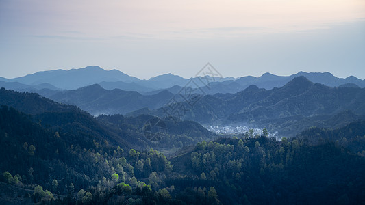 皖南山区歙县石潭村云雾背景