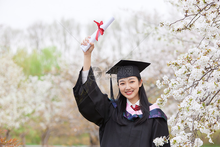 毕业季樱花清纯可爱少女图片