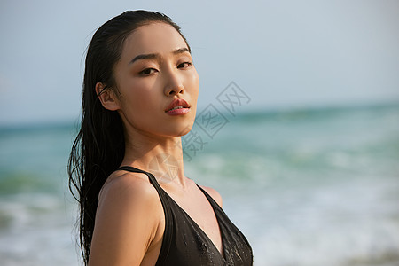 海边性感比基尼美女图片