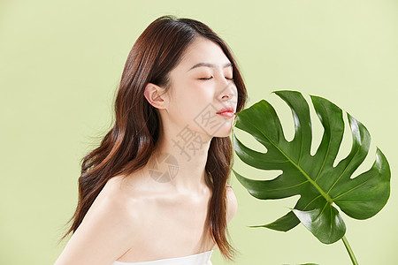 夏日植物美妆护肤女性图片