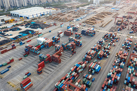 集装箱码头港口设施高清图片