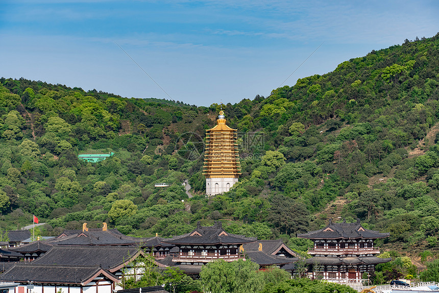 苏州太湖西山飘渺峰寺庙图片