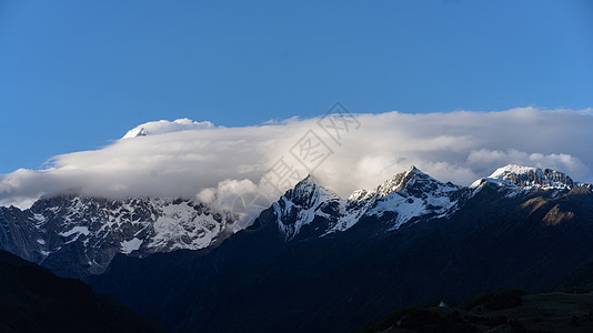 四川网红甘孜自治区理塘山川风景图片