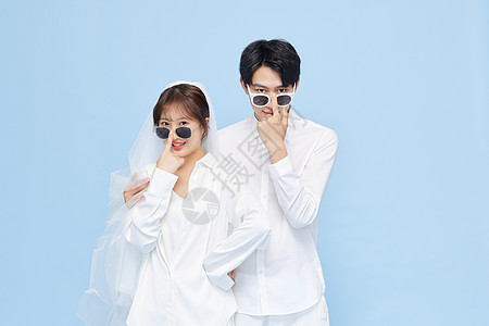 头纱美女韩系简约情侣自拍婚纱照背景