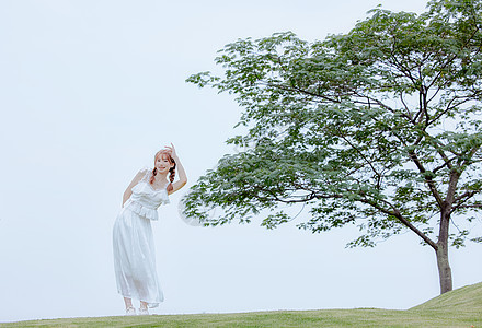 夏日美女清新写真图片