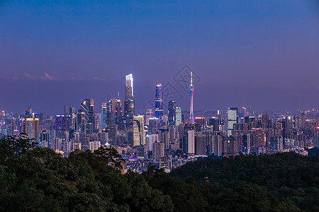 广州白云山远望CBD中央商务区广州塔夜景天际线图片