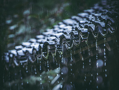 屋檐下雨南京甘熙故居夏天下雨的屋檐背景