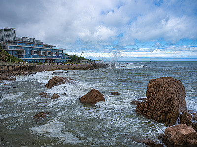 台风来临之前的大海背景图片