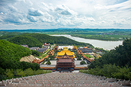 圣托尼尼敦化市六鼎山景区背景