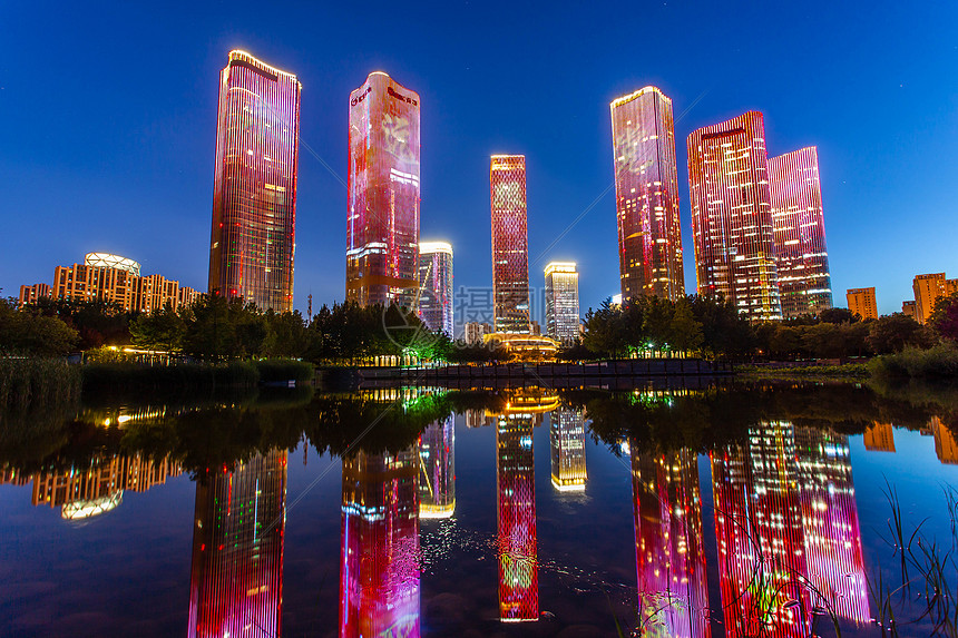 北京城市建筑群灯光秀