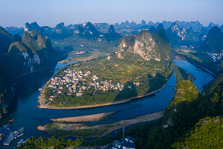 兴坪古镇航拍桂林兴坪漓江段背景