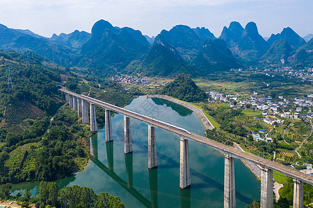 桂林山桂林幸福源水库高架桥背景