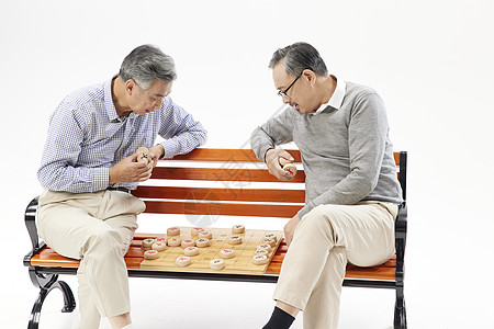 老人下象棋图片