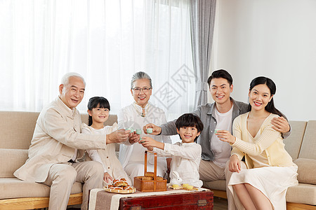一家人相聚过中秋节背景图片