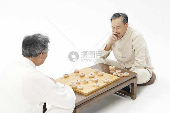 老年人下象棋图片