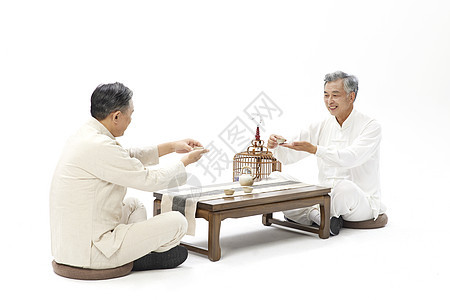 老年人喝茶聚会图片