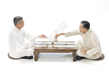 中老年男性喝茶聚会图片