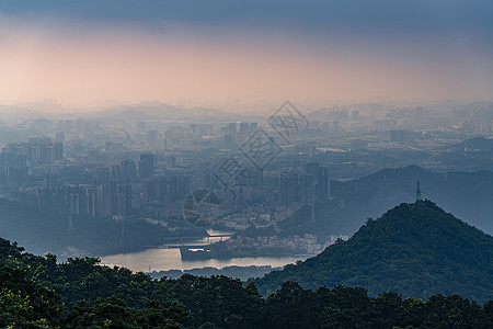 梧桐山远景深圳城市建筑背景图片