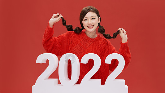 青年美女2022跨年概念照图片